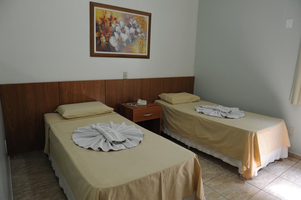 Hotel Regina Muriaé Dış mekan fotoğraf